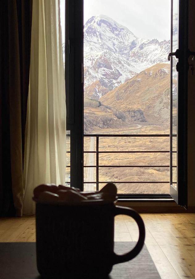 Hotel Axien Kazbegi Kültér fotó