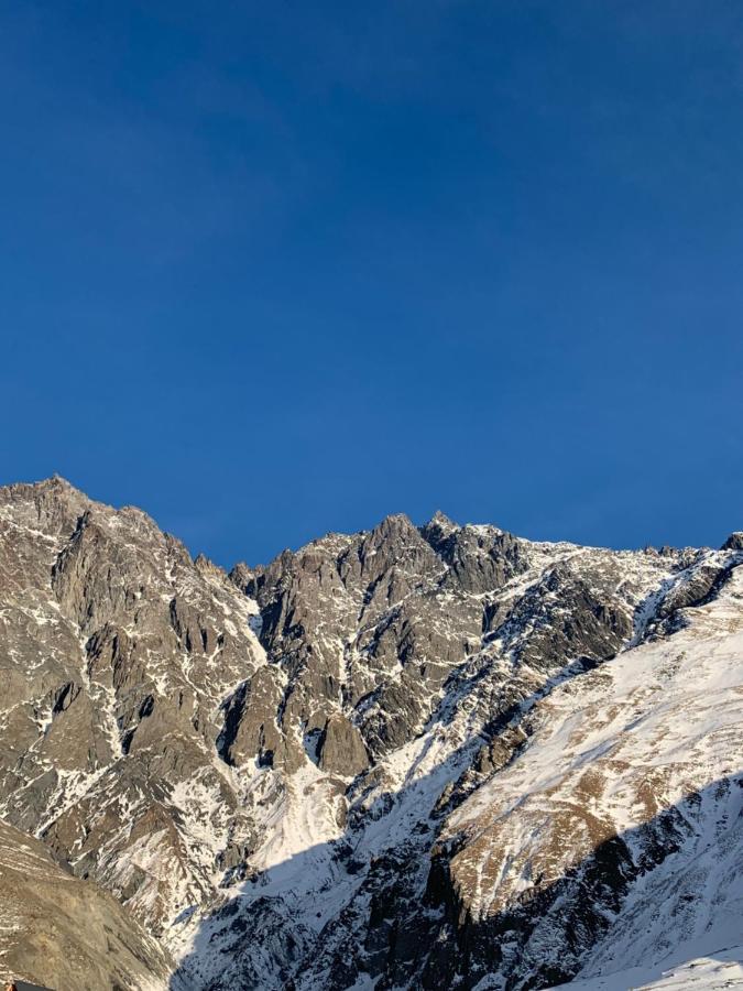 Hotel Axien Kazbegi Kültér fotó