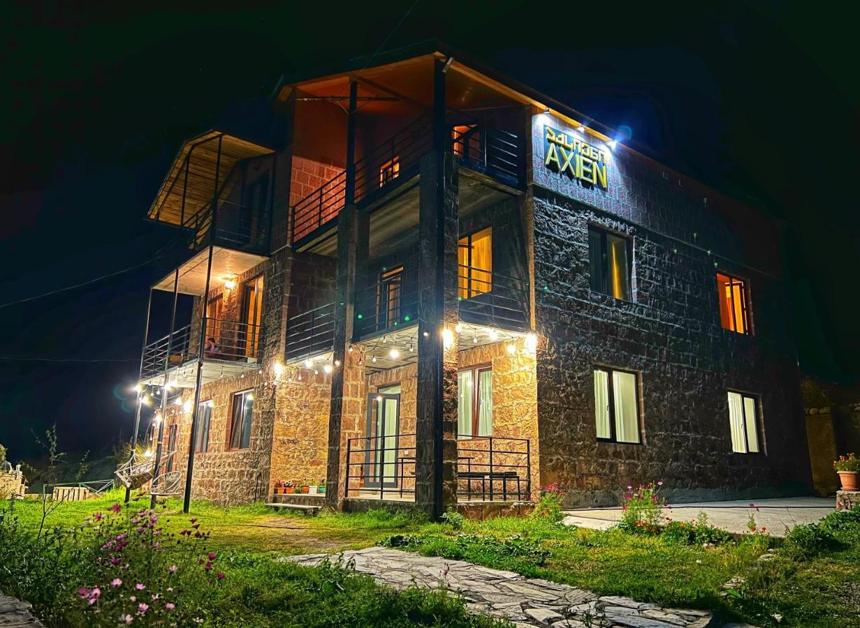 Hotel Axien Kazbegi Kültér fotó