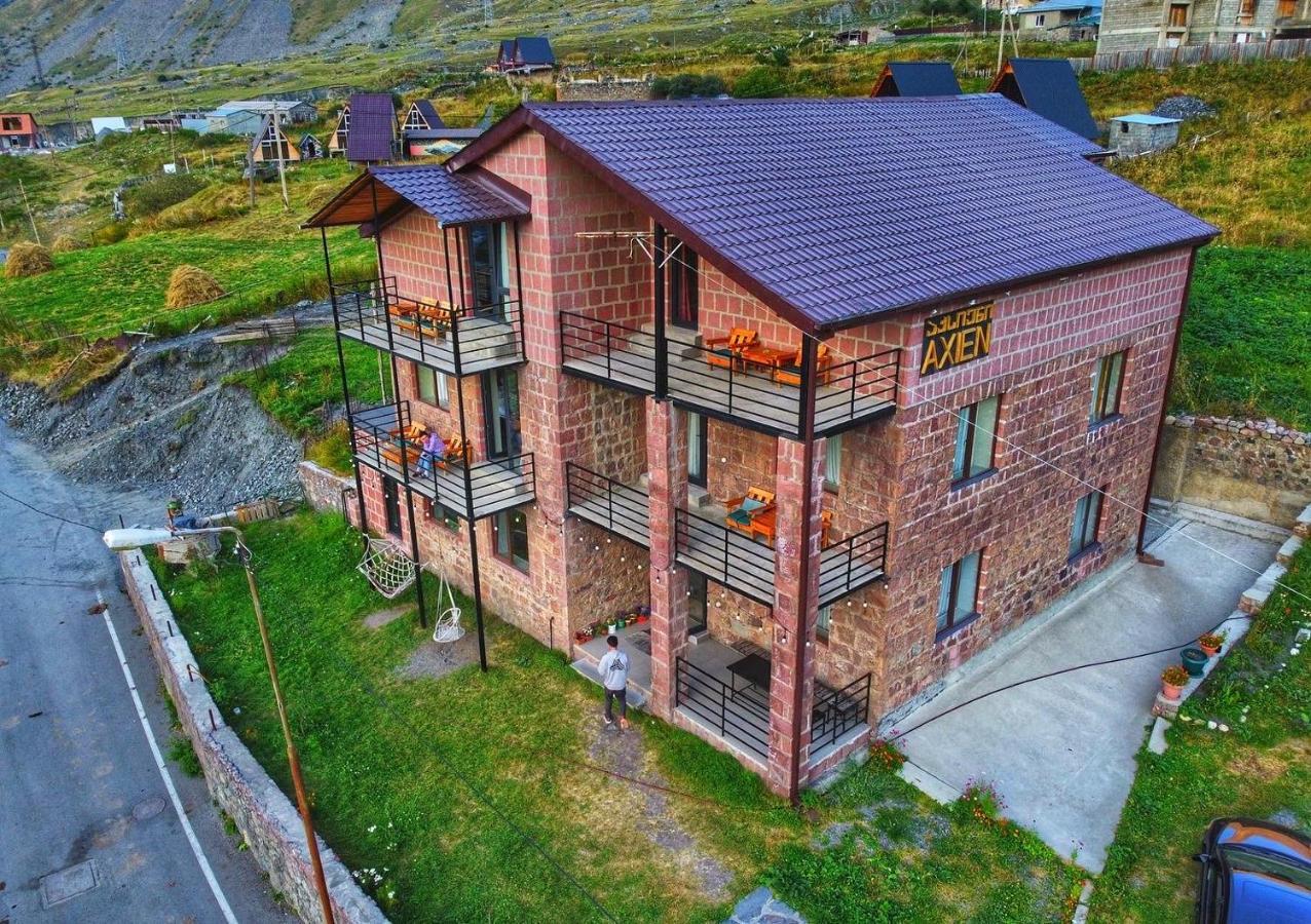 Hotel Axien Kazbegi Kültér fotó