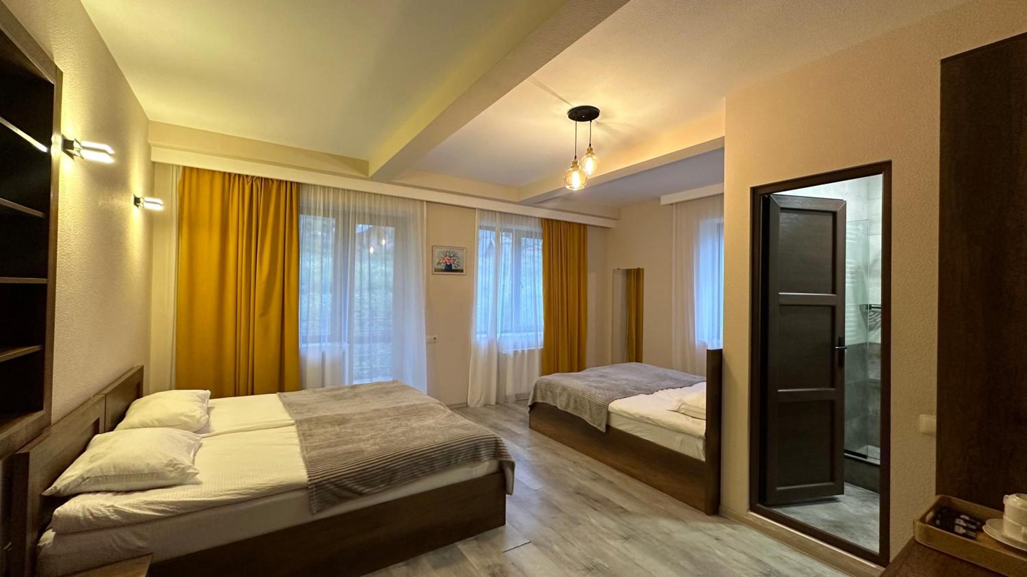 Hotel Axien Kazbegi Kültér fotó
